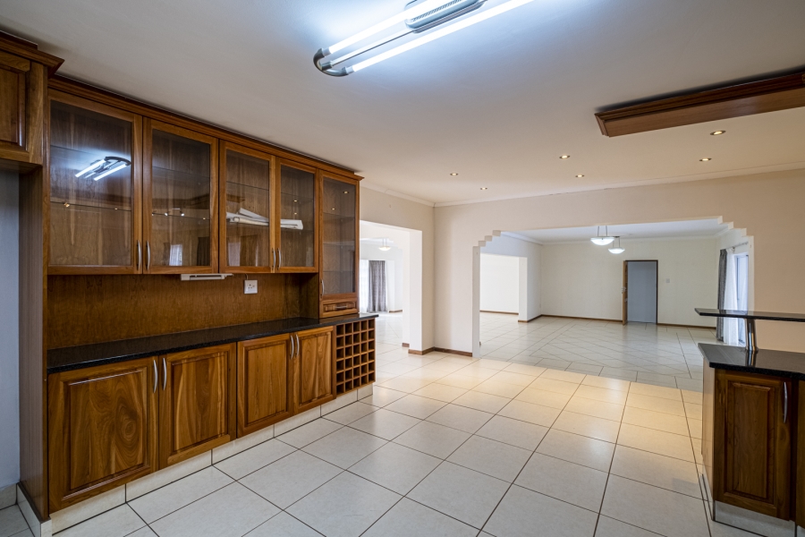 5 Bedroom Property for Sale in Vanes Estate Eastern Cape